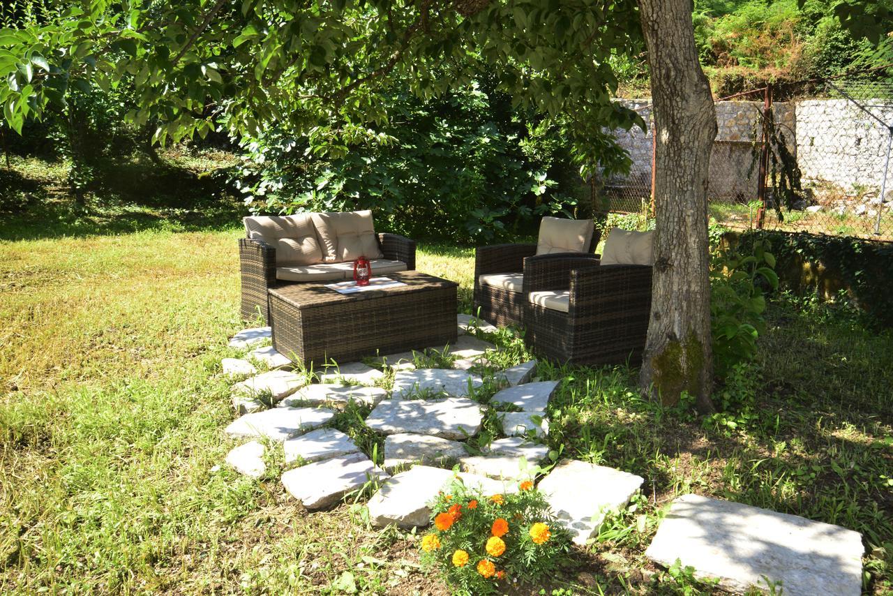 A Hundred Olive Trees Apartments Kotor Ngoại thất bức ảnh